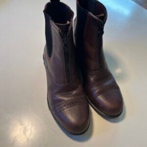 Ariat Girls boots
